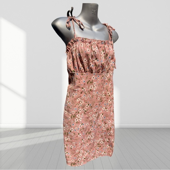 🌼3/$15🌼 Shein floral dress size Large ✔️ - Picture 3 of 10